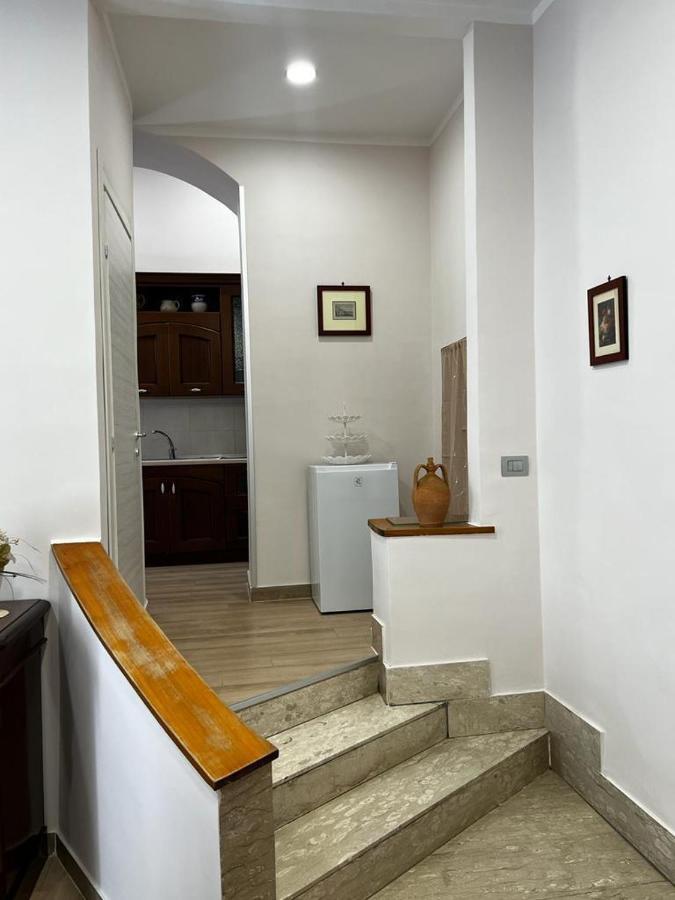 A Casa E Mamma' Apartment Наполи Екстериор снимка