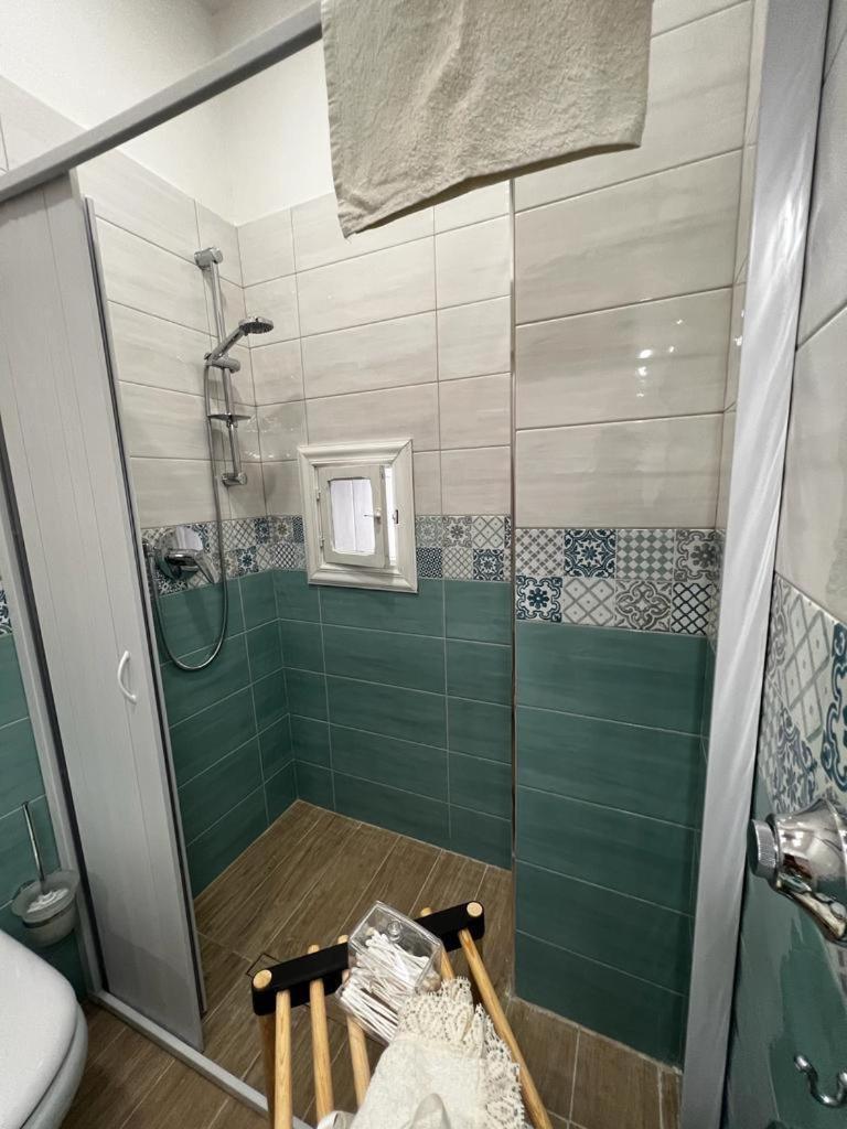 A Casa E Mamma' Apartment Наполи Екстериор снимка